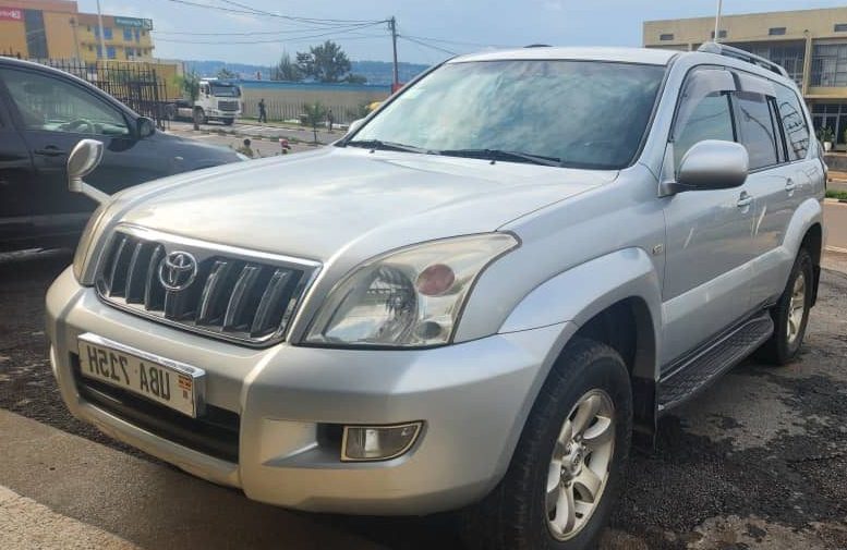 Explore Rwanda with Car Rentals Kigali. From luxury SUVs to safari-ready Land Cruisers, we provide quality vehicles for self-drive and guided adventures