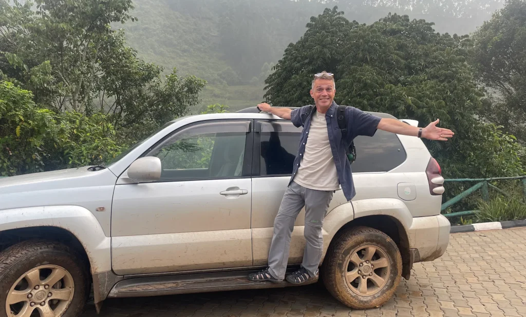 Discover Rwanda with safari car hire from Car Rentals Kigali. Choose self-drive or guided 4x4 rental for gorilla trekking, Akagera safaris & more.