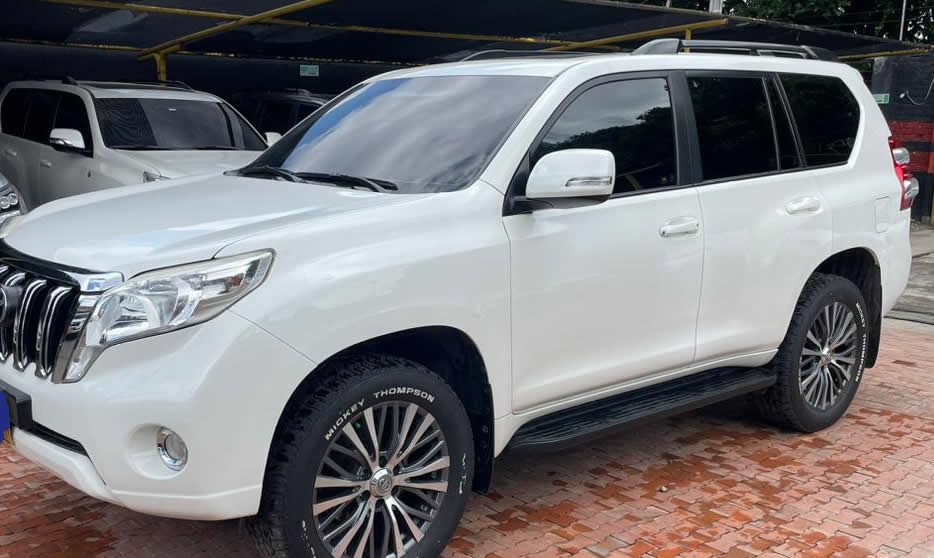 Compare car rental prices in Kigali by vehicle type, rental length, and inclusions. Learn what affects cost, insurance terms, deposits, and how to get the best quote.